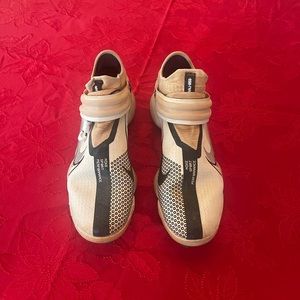 Men’s baseball metal cleats 11.5